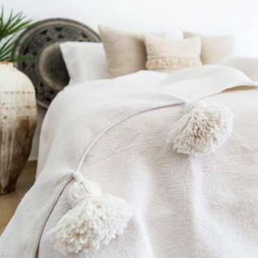 Moroccan PomPom White Blanket